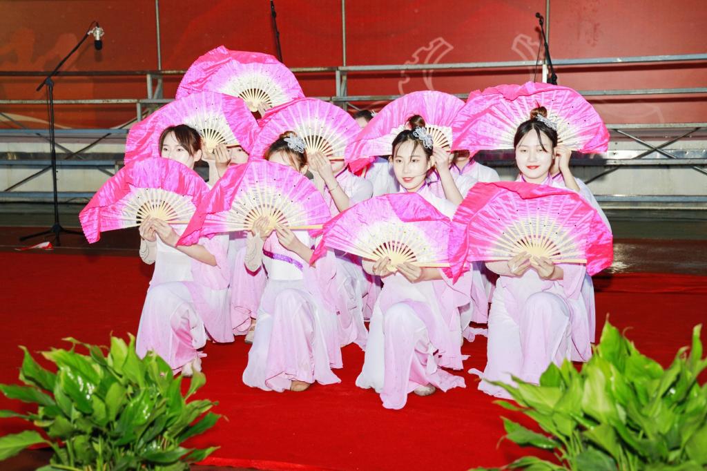 1B7B7